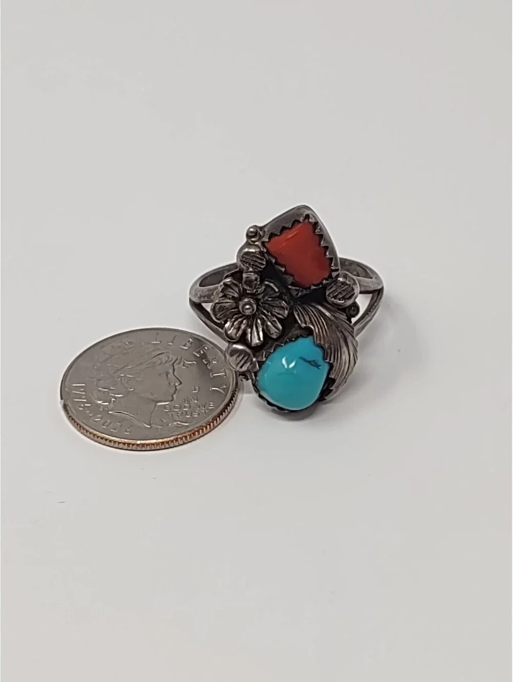VTG Navajo 925 Sterling Turquoise Coral Ring Size 7 MS Star